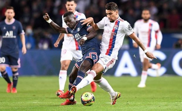 PSG Hampir Kalah Melawan Lyon Berujung Seri 1-1