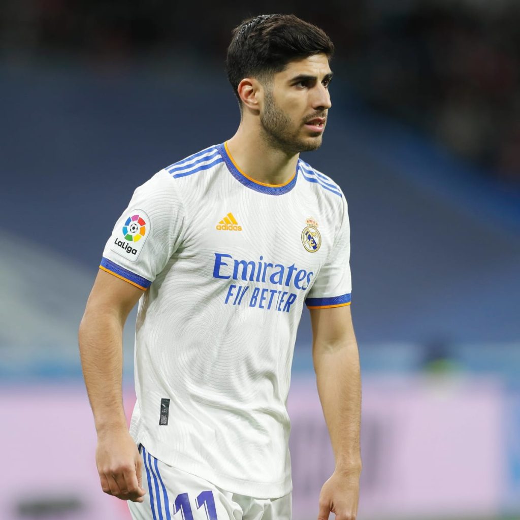 Marco Asensio бритые ноги