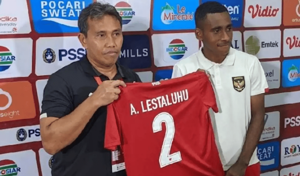 Alasan Bima Sakti Selalu Bawa Jersey Alfin Lestaluhu