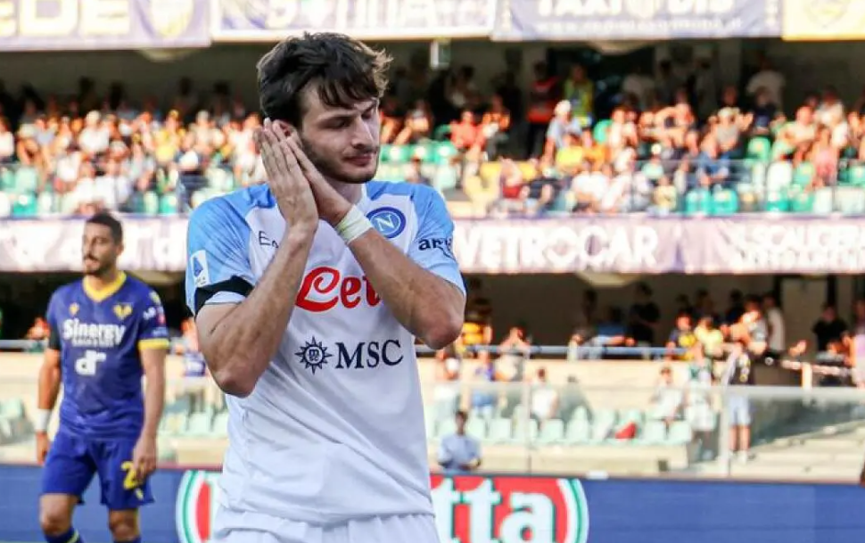Wapres UEFA: Napoli Menang Serie A/Liga Champions