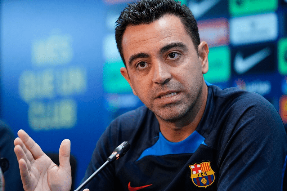 Tertinggal di Chelsea, Ziyech Mulai dikaitkan Dengan Barcelona