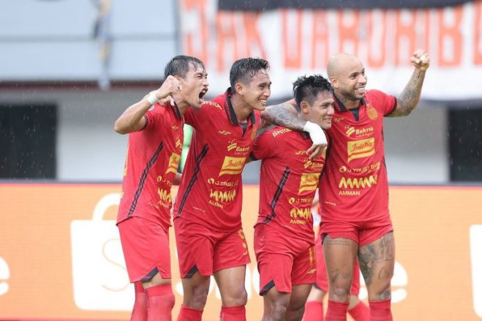 gaji pemain persija