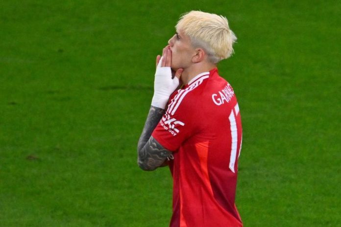 wes brown alejandro garnacho