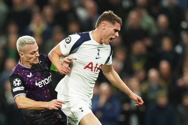 bek tengah liverpool bek tengah liverpool