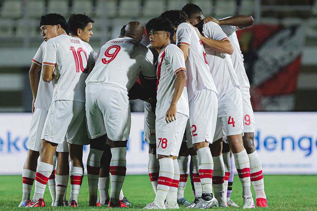 persik persis solo persik persis solo