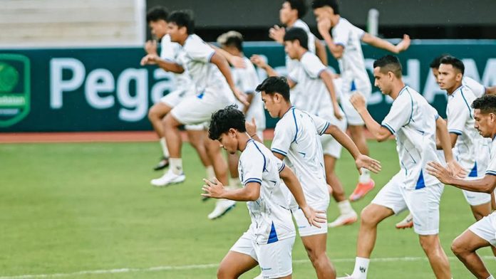 pelatih psis minta fokus