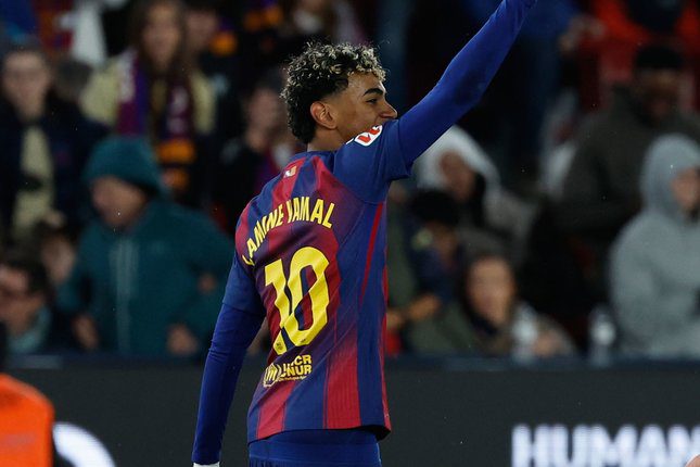 yamal setia di barcelona yamal setia di barcelona