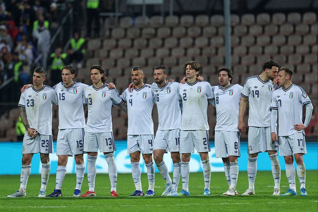 Pelatih Italia Silvio Baldini Pelatih Italia Silvio Baldini