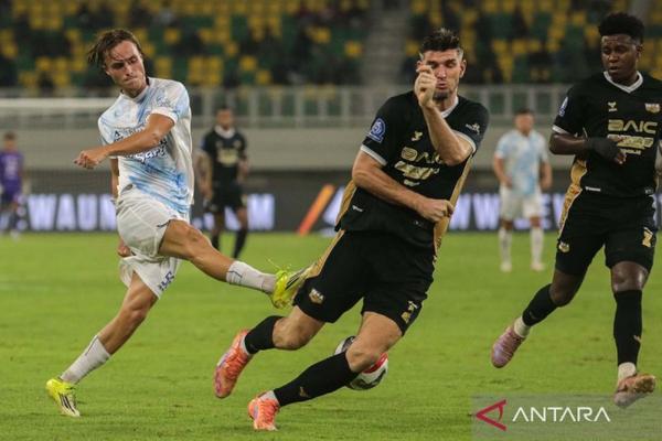 PSIM Yogyakarta resmi mengumumkan perpisahan dengan Donny Warmerdam dari skuad PSIM Yogyakarta resmi mengumumkan perpisahan dengan Donny Warmerdam dari skuad