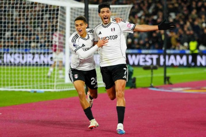 Wolves Resmi Umumkan Raul Jimenez Kembali, Penyerang Senior Perkuat Klub Lagi Wolves Resmi Umumkan Raul Jimenez Kembali, Penyerang Senior Perkuat Klub Lagi