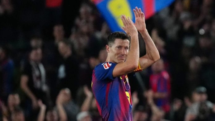 lewandowski tinggalkan barcelona