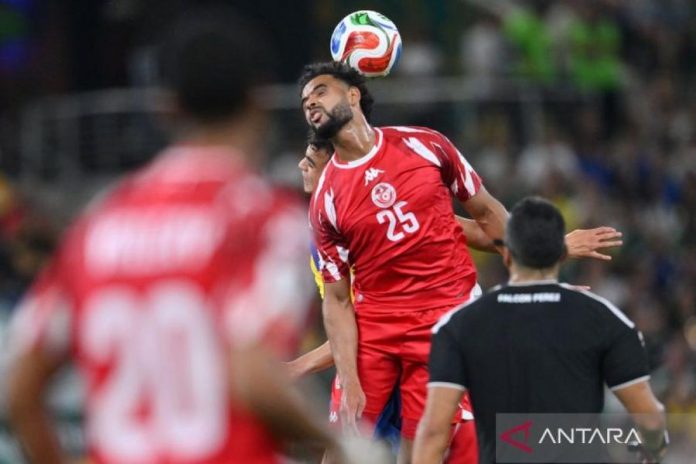 Pelatih Tunisia Nilai Kekalahan dari Swedia Jadi Pukulan Berat bagi Timnya Pelatih Tunisia Nilai Kekalahan dari Swedia Jadi Pukulan Berat bagi Timnya