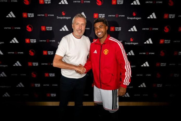 Manchester United Umumkan Perekrutan Andrey Santos dari Chelsea di Bursa Transfer Manchester United Umumkan Perekrutan Andrey Santos dari Chelsea di Bursa Transfer