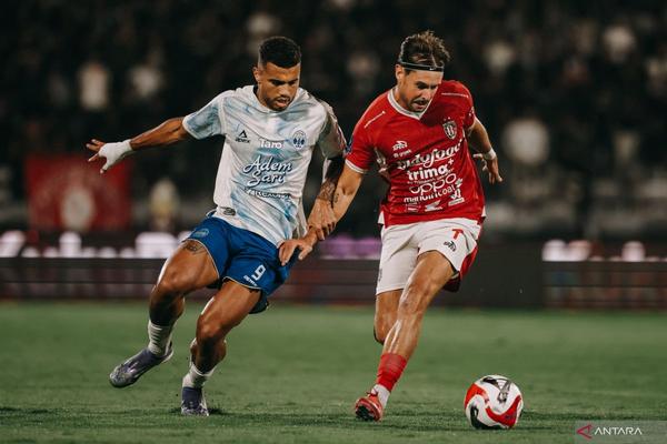 PSIM Yogyakarta secara resmi mengumumkan kepergian Anton Fase dari skuad klub PSIM Yogyakarta secara resmi mengumumkan kepergian Anton Fase dari skuad klub