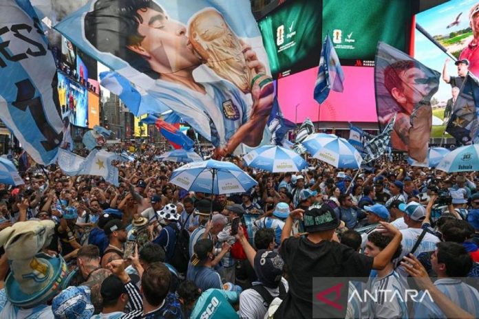 Scaloni Tegaskan Argentina Tidak Melakukan Persiapan Khusus Menjelang Laga Final Scaloni Tegaskan Argentina Tidak Melakukan Persiapan Khusus Menjelang Laga Final
