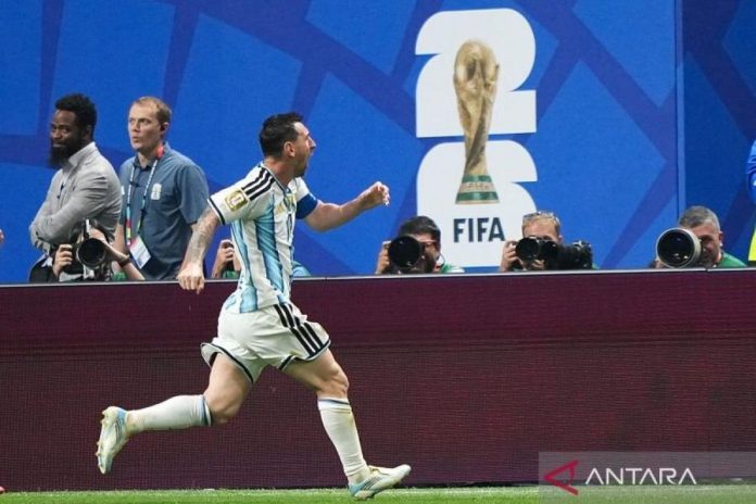 Lionel Messi Kembali Ungguli Kylian Mbappe dalam Perburuan Sepatu Emas Piala Dunia