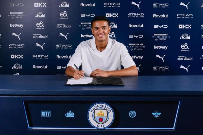Pierce Charles Dipulangkan Manchester City, Kiper Muda Kembali ke Klub Pierce Charles Dipulangkan Manchester City, Kiper Muda Kembali ke Klub