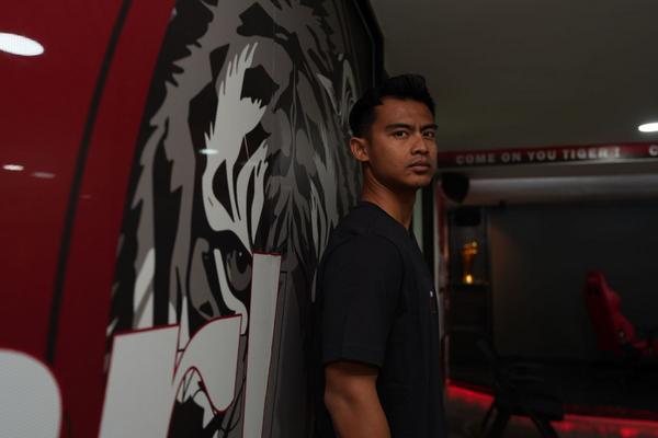 Persija Jakarta Resmi Rekrut Pratama Arhan untuk Menambah Kekuatan di Sisi Kiri Persija Jakarta Resmi Rekrut Pratama Arhan untuk Menambah Kekuatan di Sisi Kiri