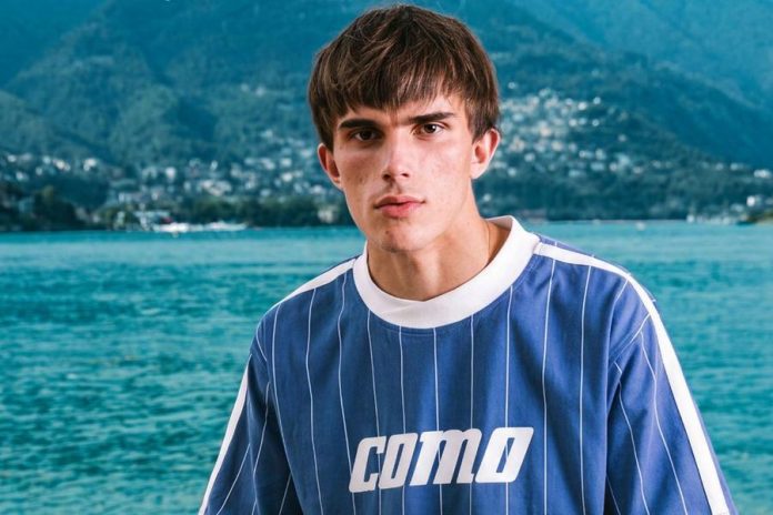 Como Resmi Merekrut Bek Muda Andres Cuenca dari Barcelona untuk Perkuat Skuad
