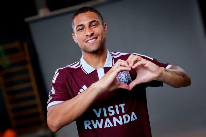 Aston Villa resmi mengumumkan kedatangan Joao Gomes sebagai pemain baru klub Inggris Aston Villa resmi mengumumkan kedatangan Joao Gomes sebagai pemain baru klub Inggris