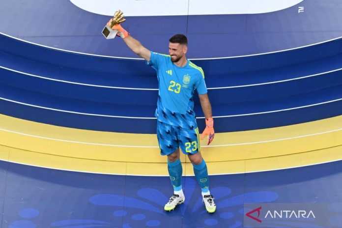Unai Simon Dinobatkan sebagai Peraih Sarung Tangan Emas Piala Dunia 2026 Unai Simon Dinobatkan sebagai Peraih Sarung Tangan Emas Piala Dunia 2026